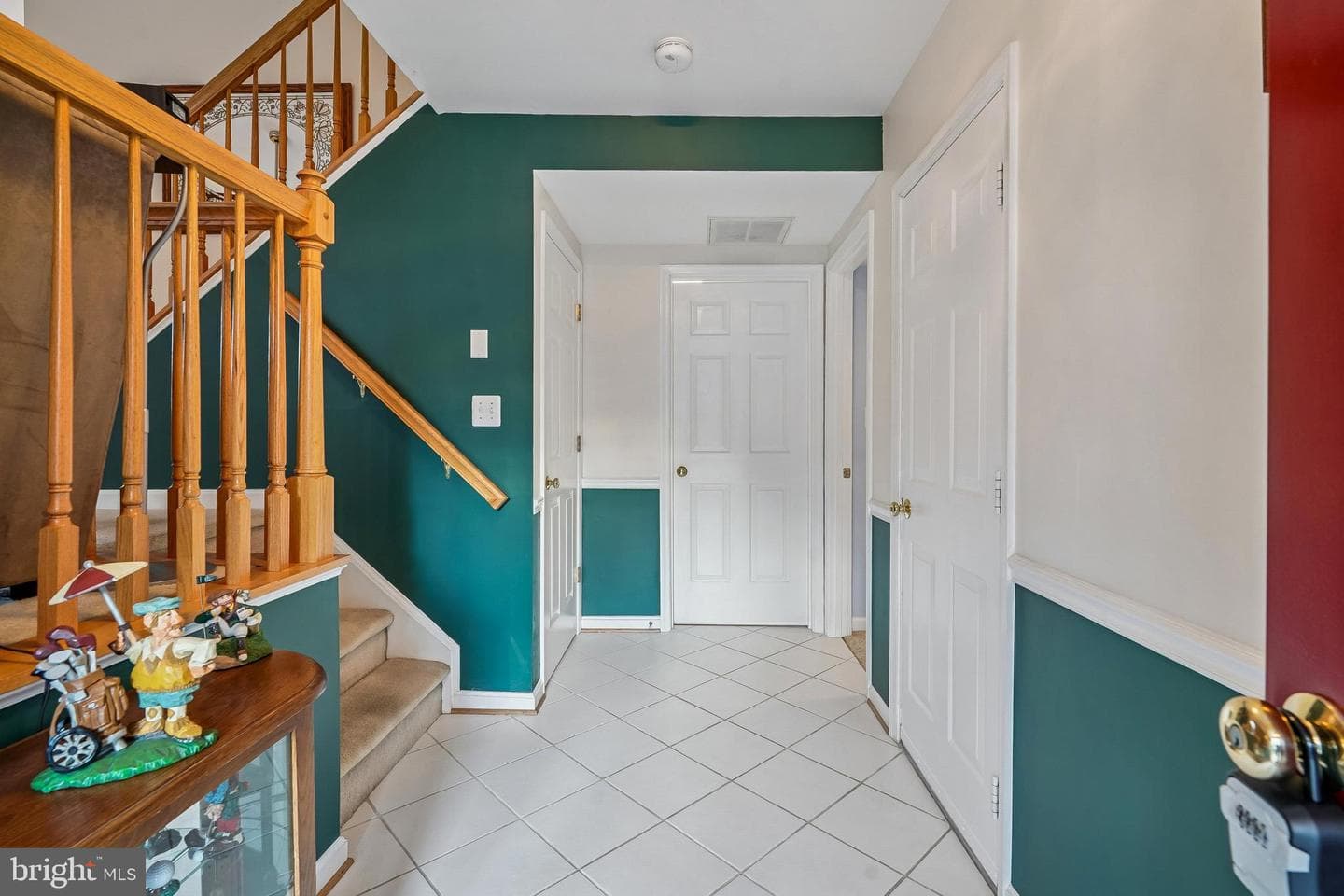 10129 Sharon Springs Drive photo 2