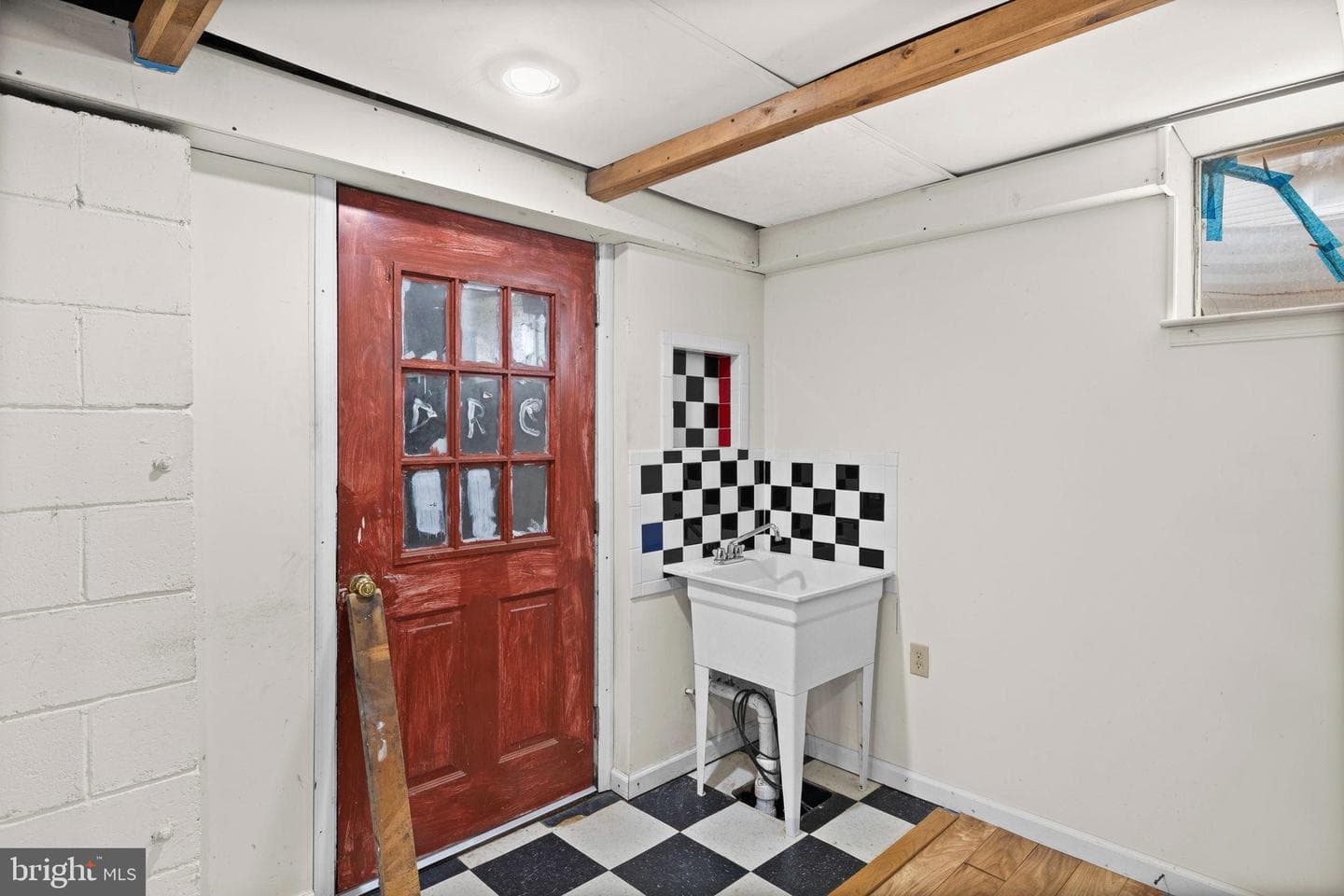 114 Hamilton Street photo 36