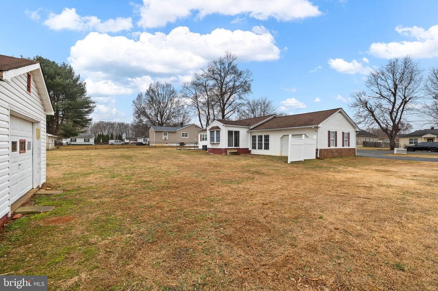 114 Hamilton Street photo 54