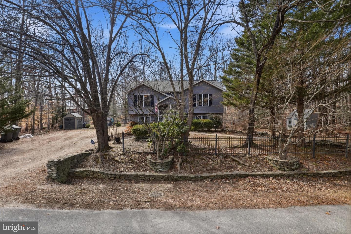 8507 Leslie Court photo 4
