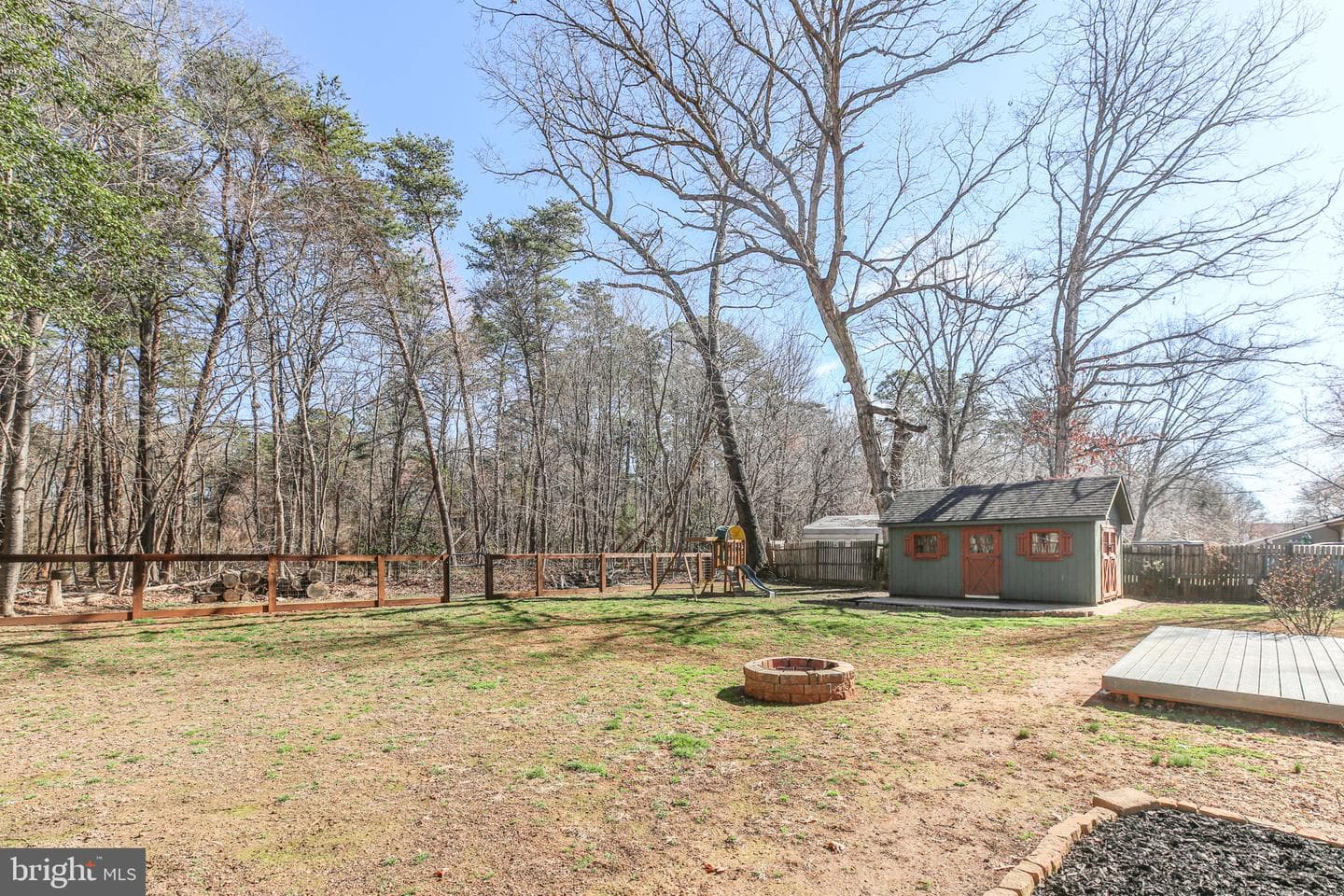 107 Winewood Drive photo 25