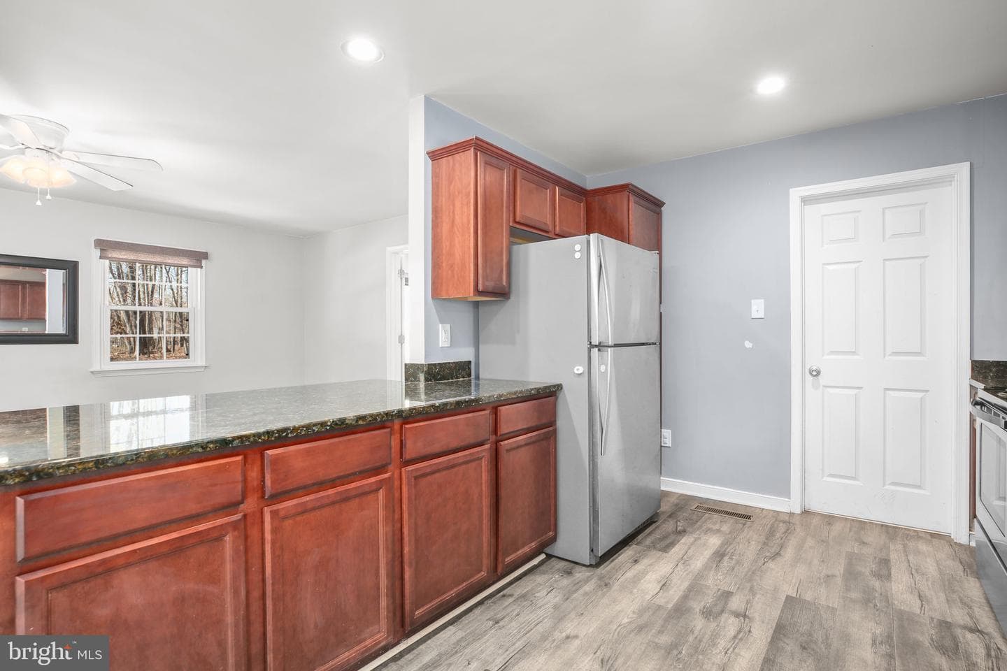 107 Winewood Drive photo 8