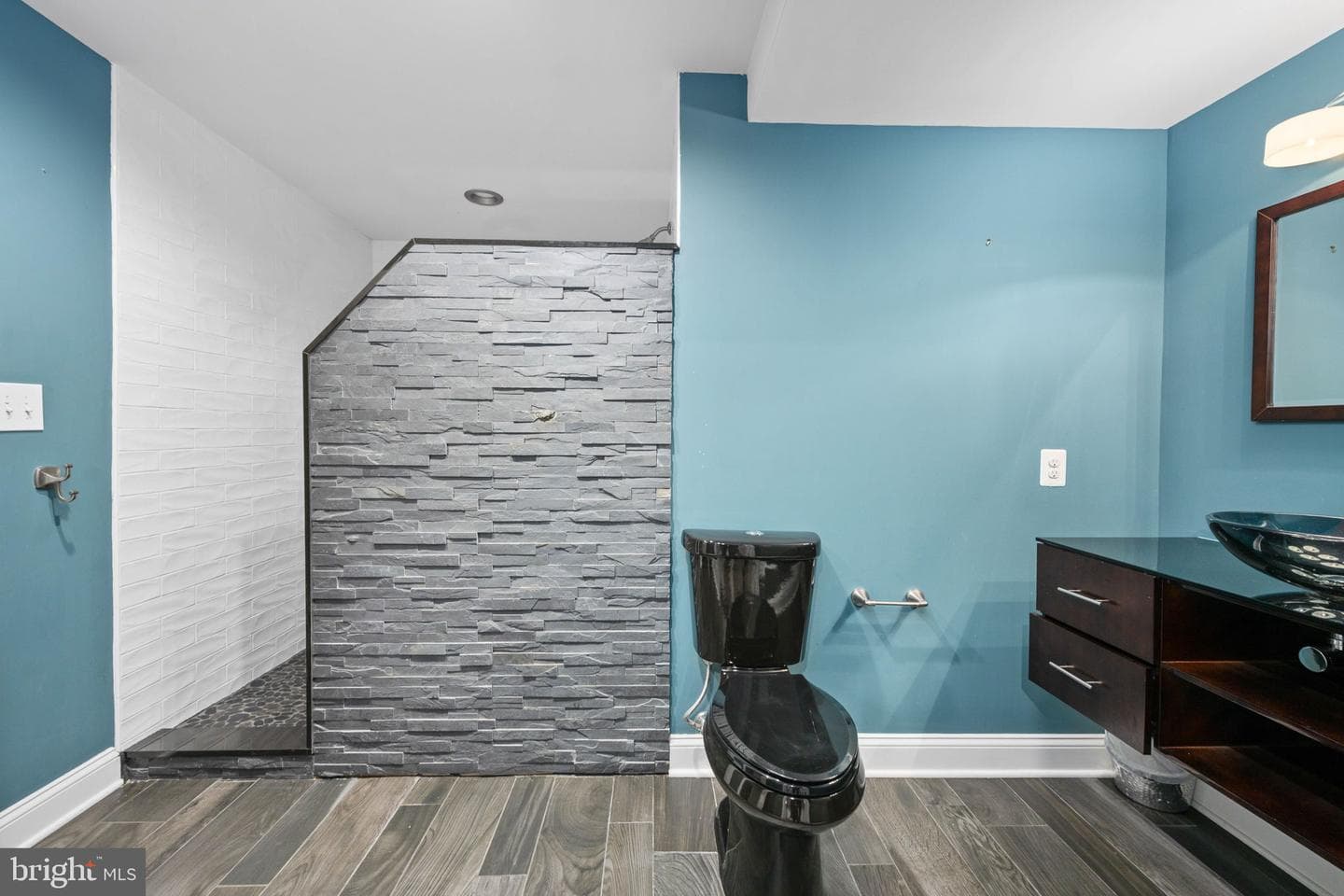 11611 Pine Hollow Lane photo 107