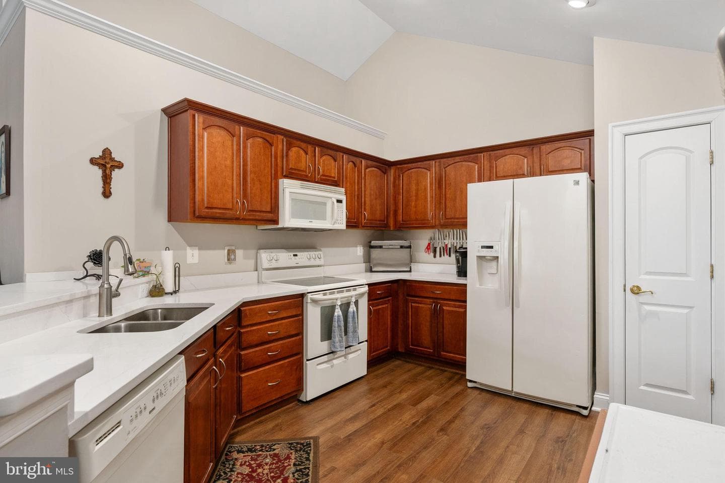 6357 Autumn Leaf Circle photo 17