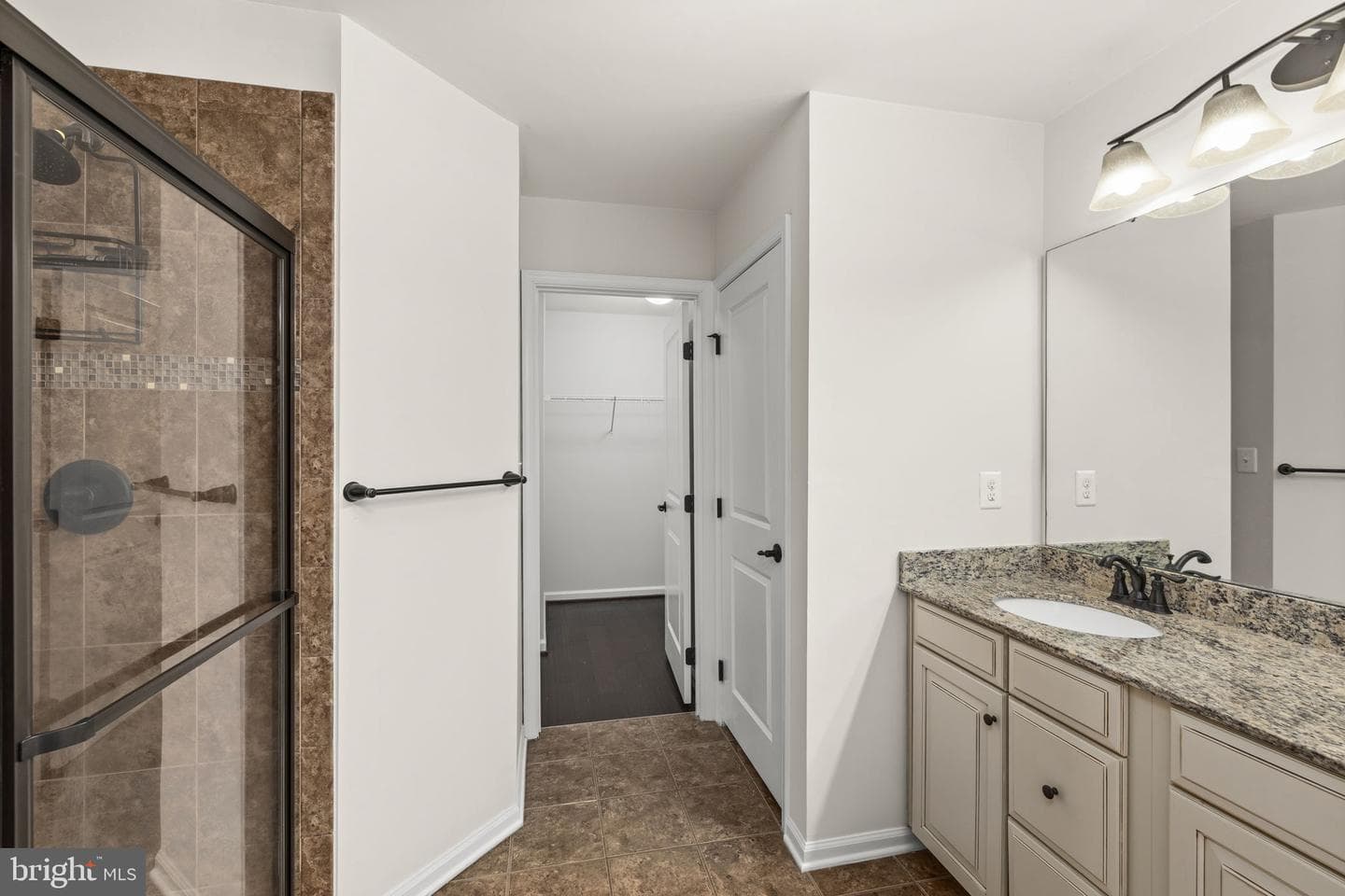 10420 Napoleon Street photo 31