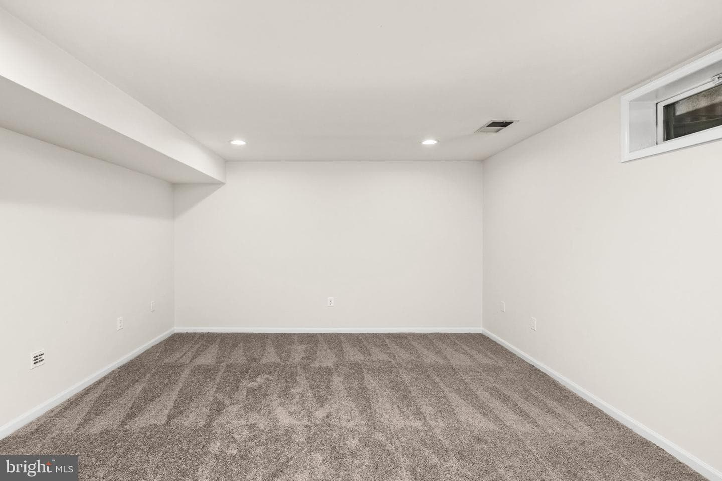 10420 Napoleon Street photo 50