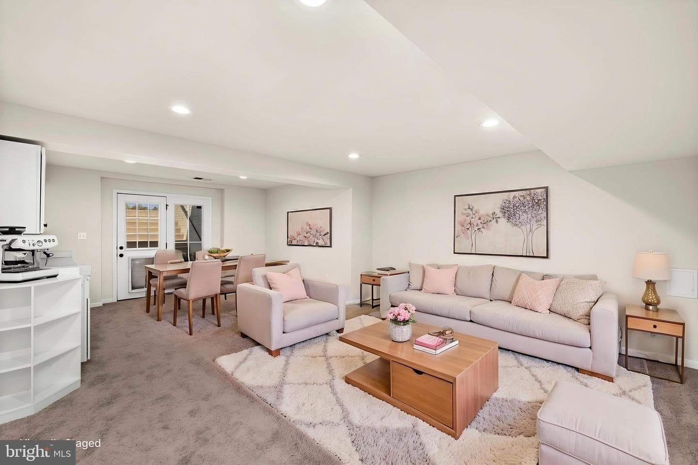 10420 Napoleon Street photo 54