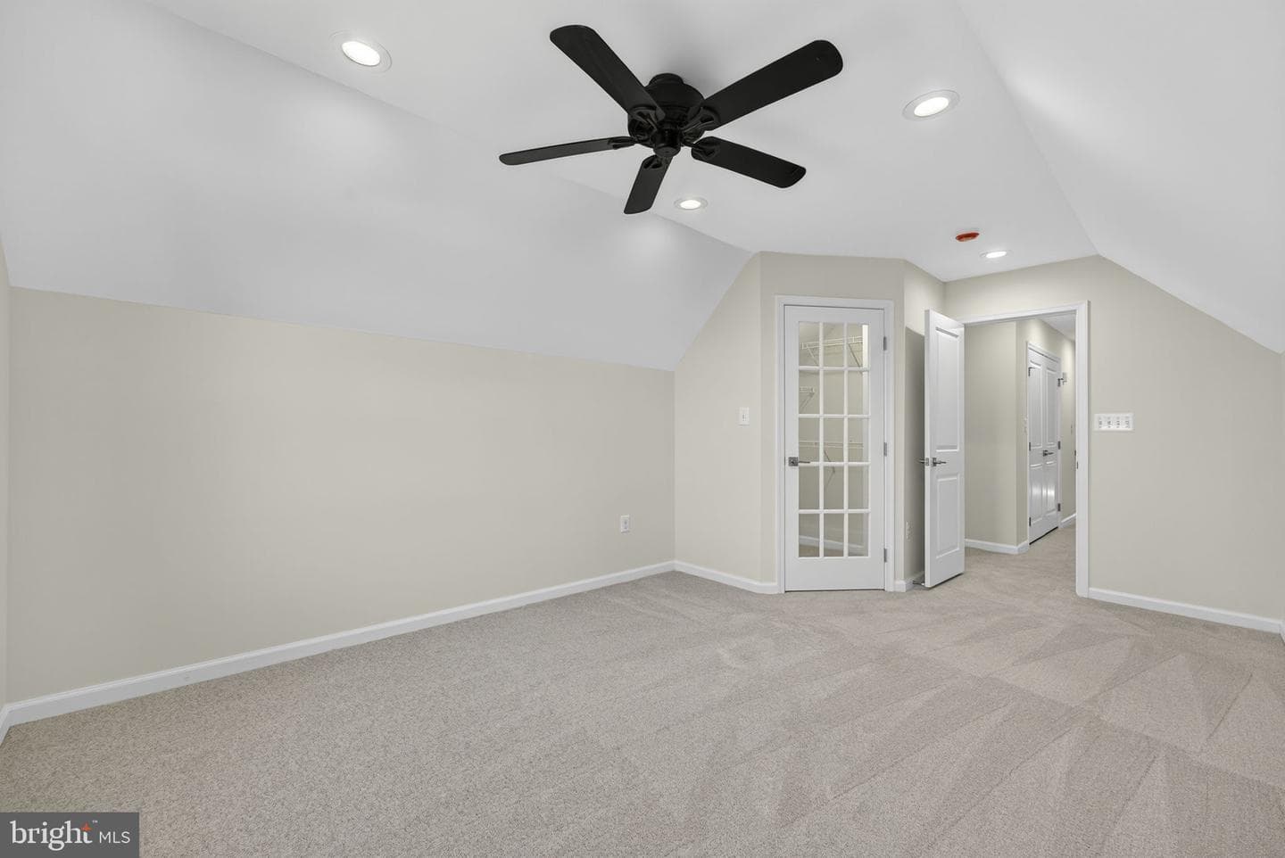 5806 Spring Arbor Lane photo 35