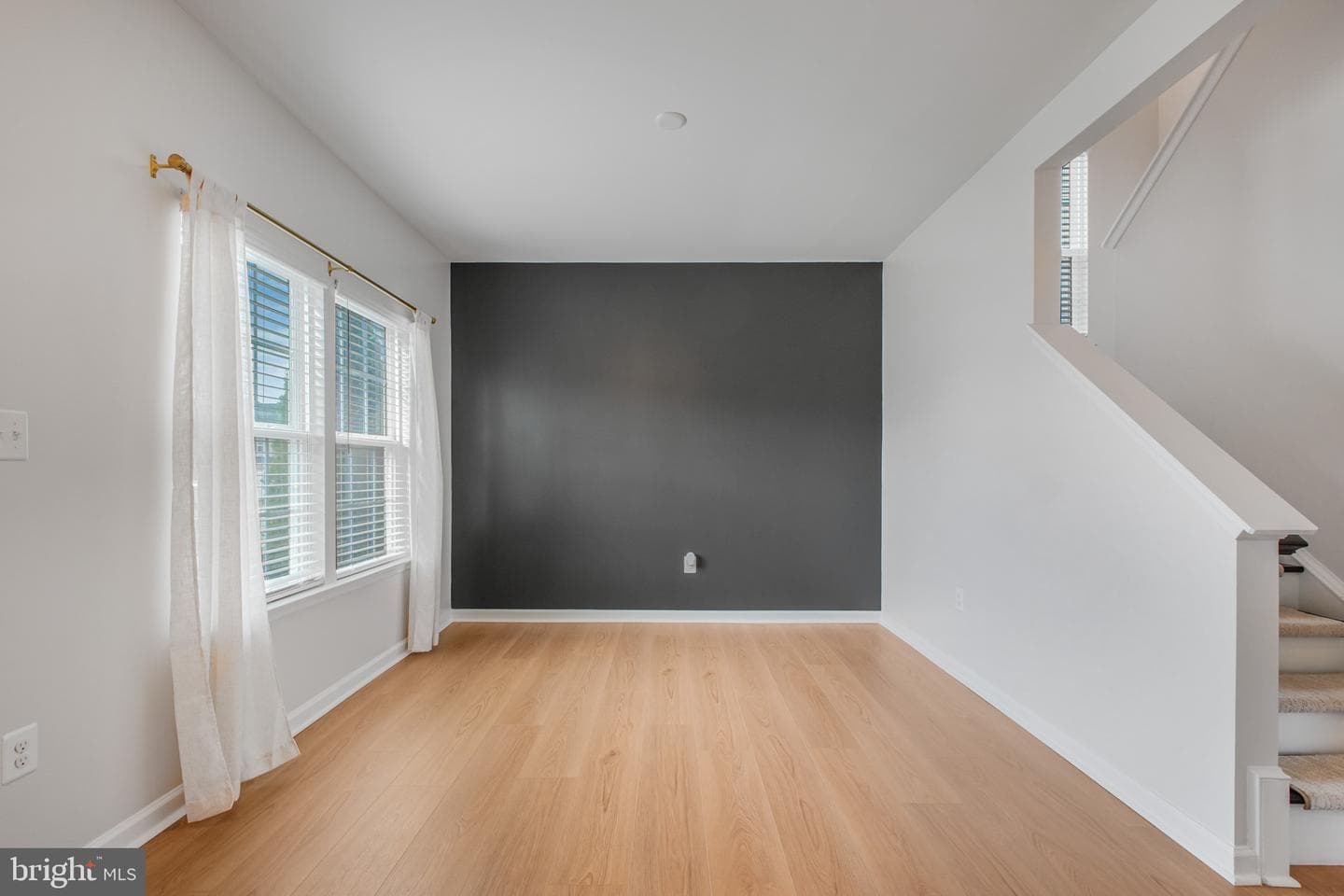 9501 Fall Haven photo 3