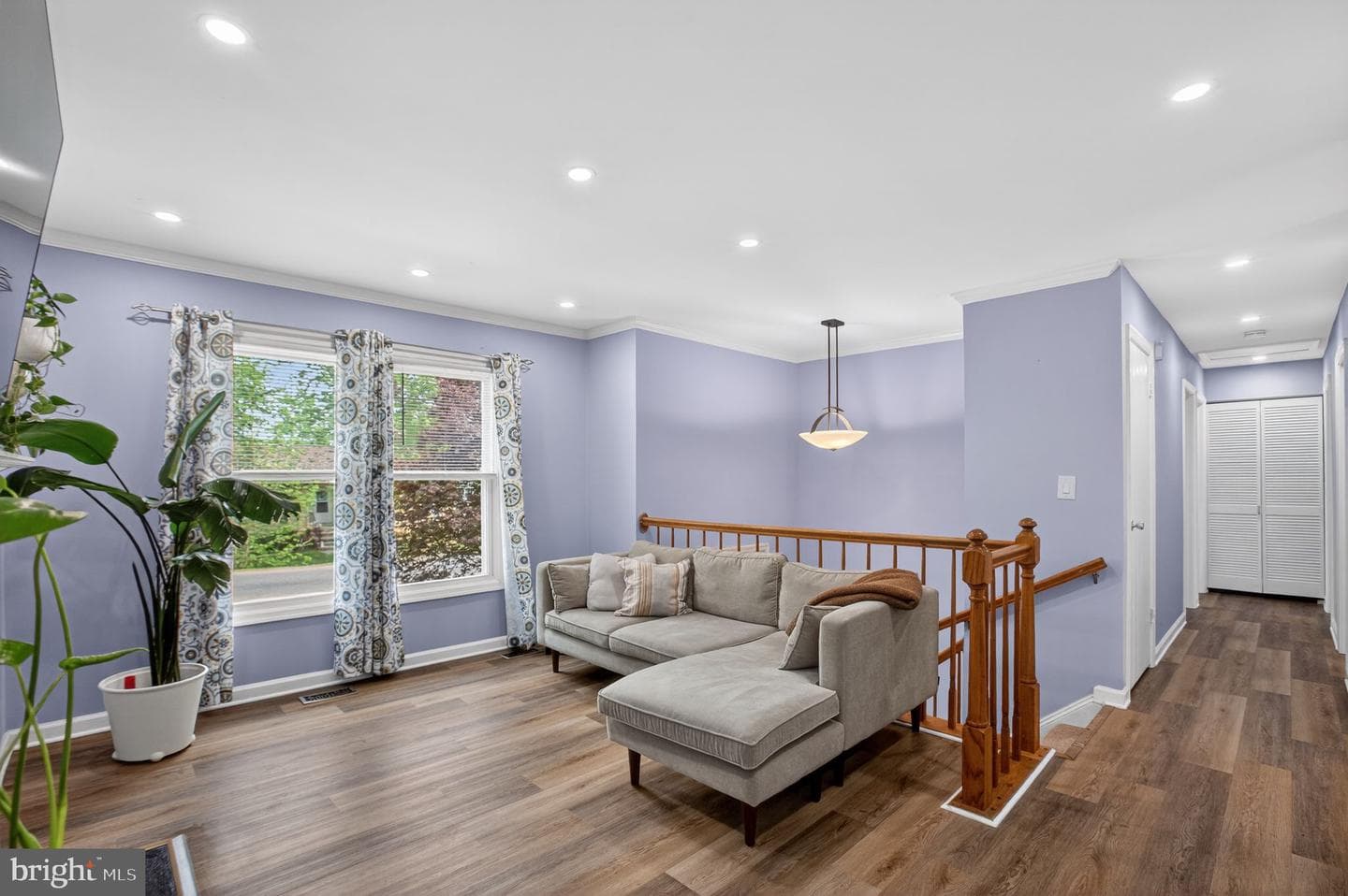 6914 Ridge Way Drive photo 4