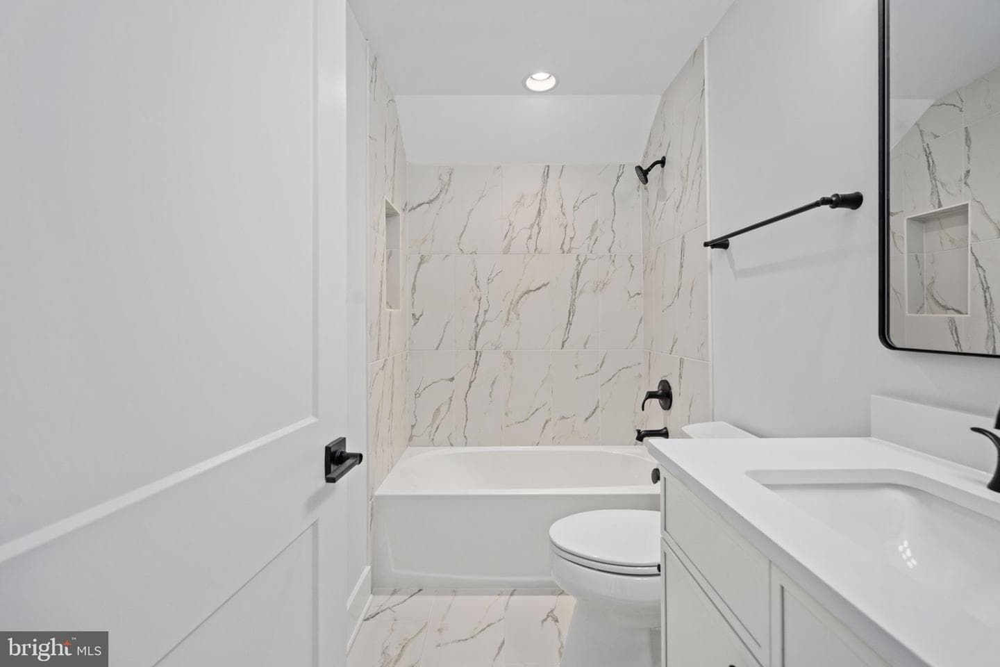 9435 Signature Way photo 80
