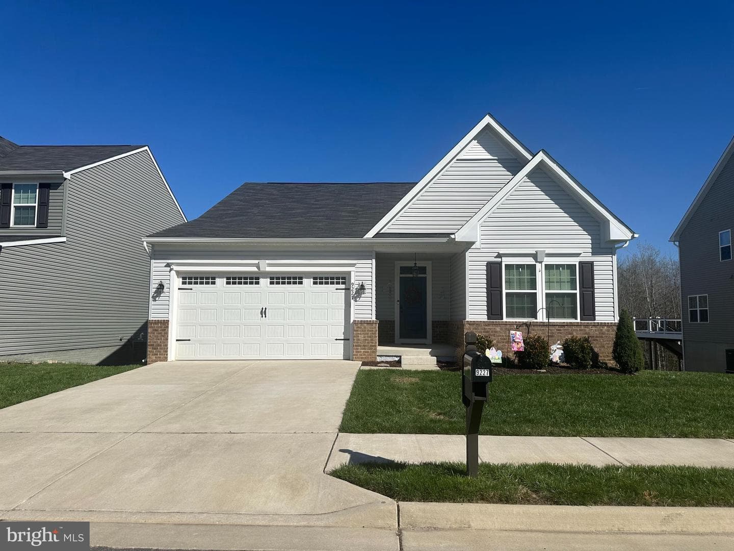 9227 Split Oak Drive photo 1