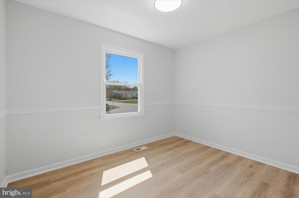 5010 Norris Drive photo 24