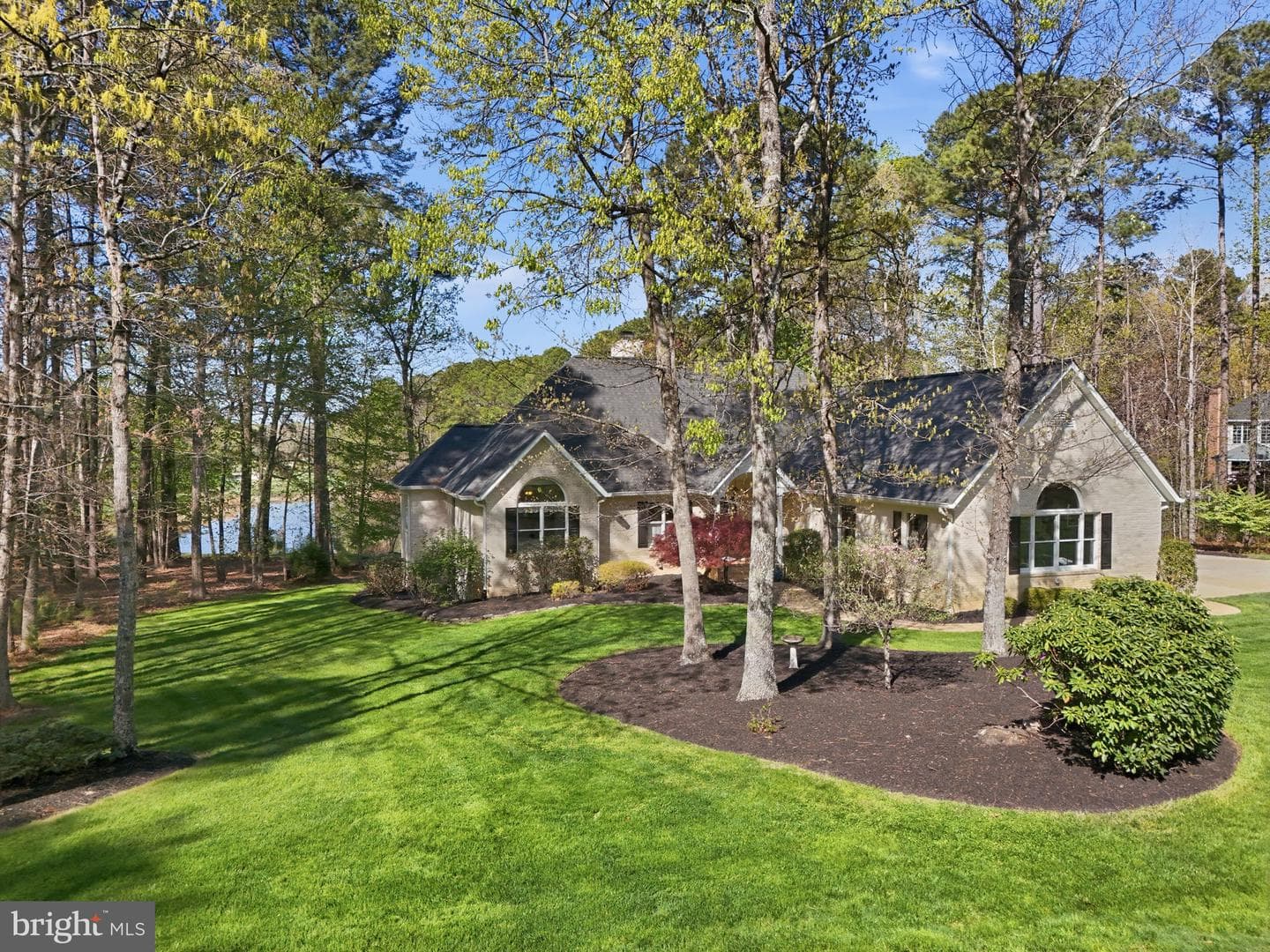 11406 Stonewall Jackson Drive photo 2