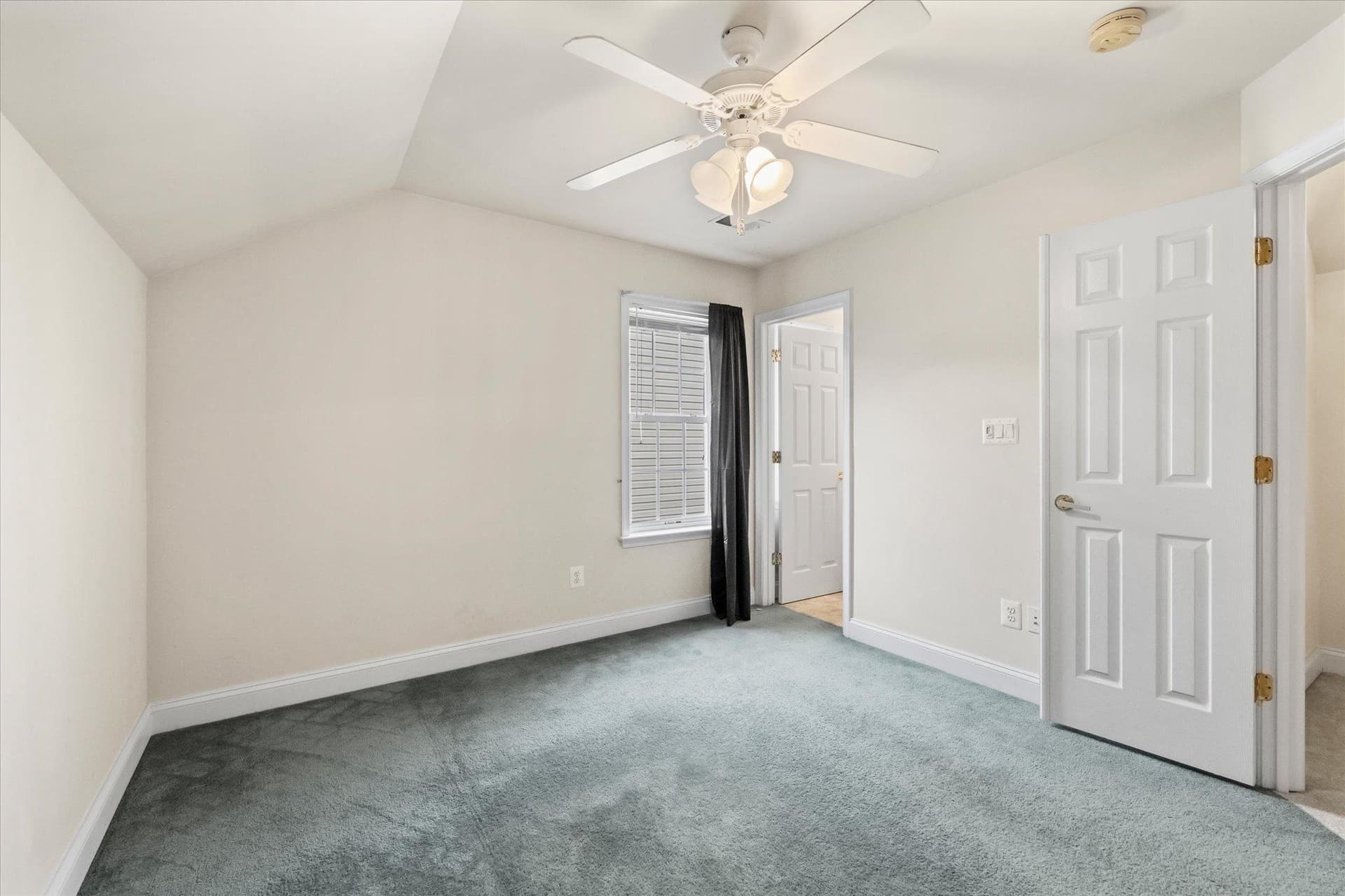 5327 W Philippi Place photo 37