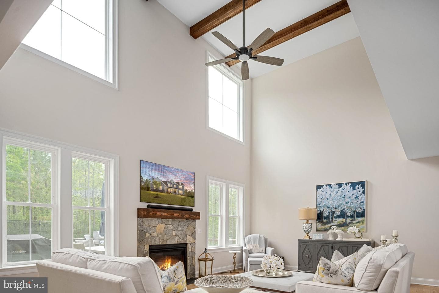10912 Downton Avenue photo 3