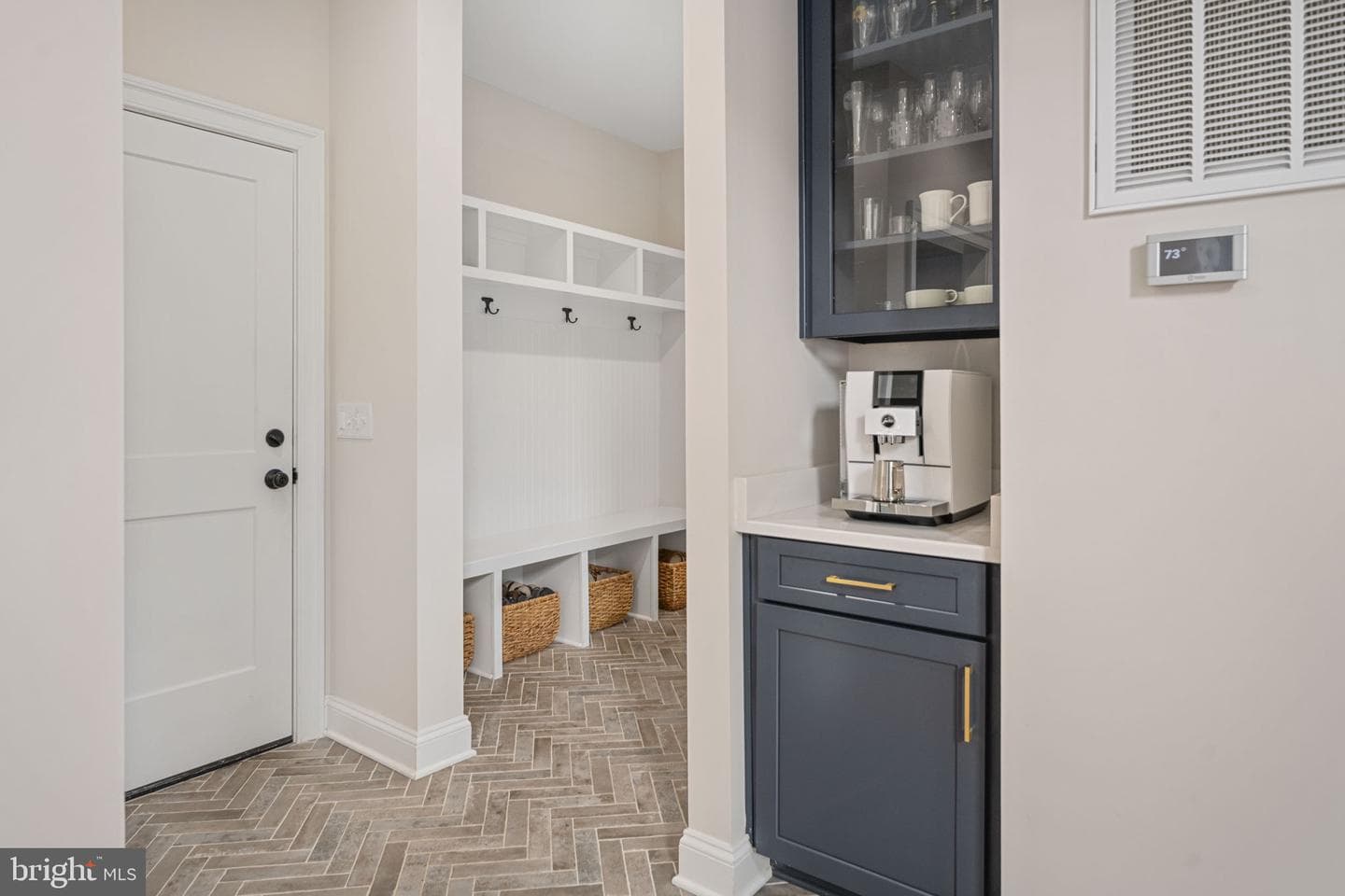 10912 Downton Avenue photo 60