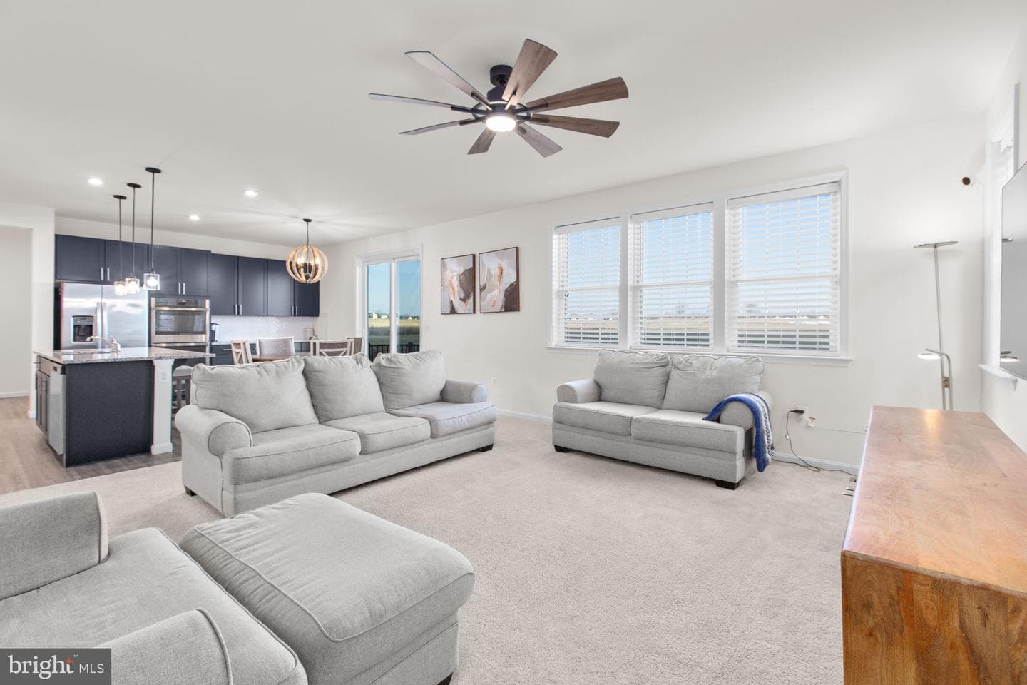 10413 Spotswood Drive photo 5