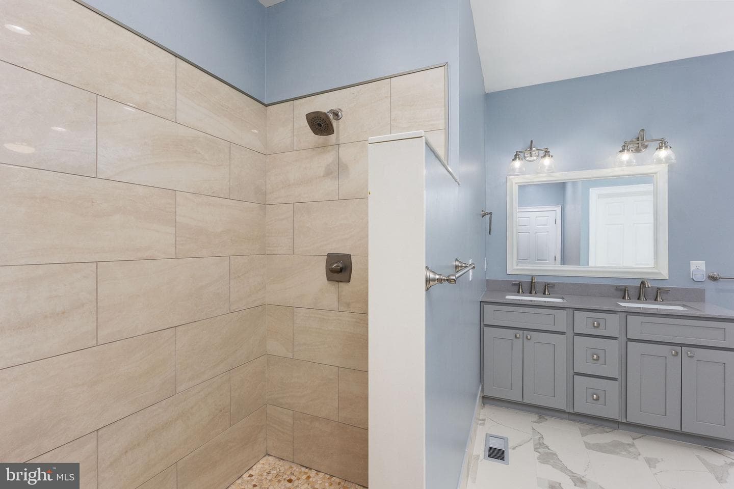 3137 Blount Drive photo 35