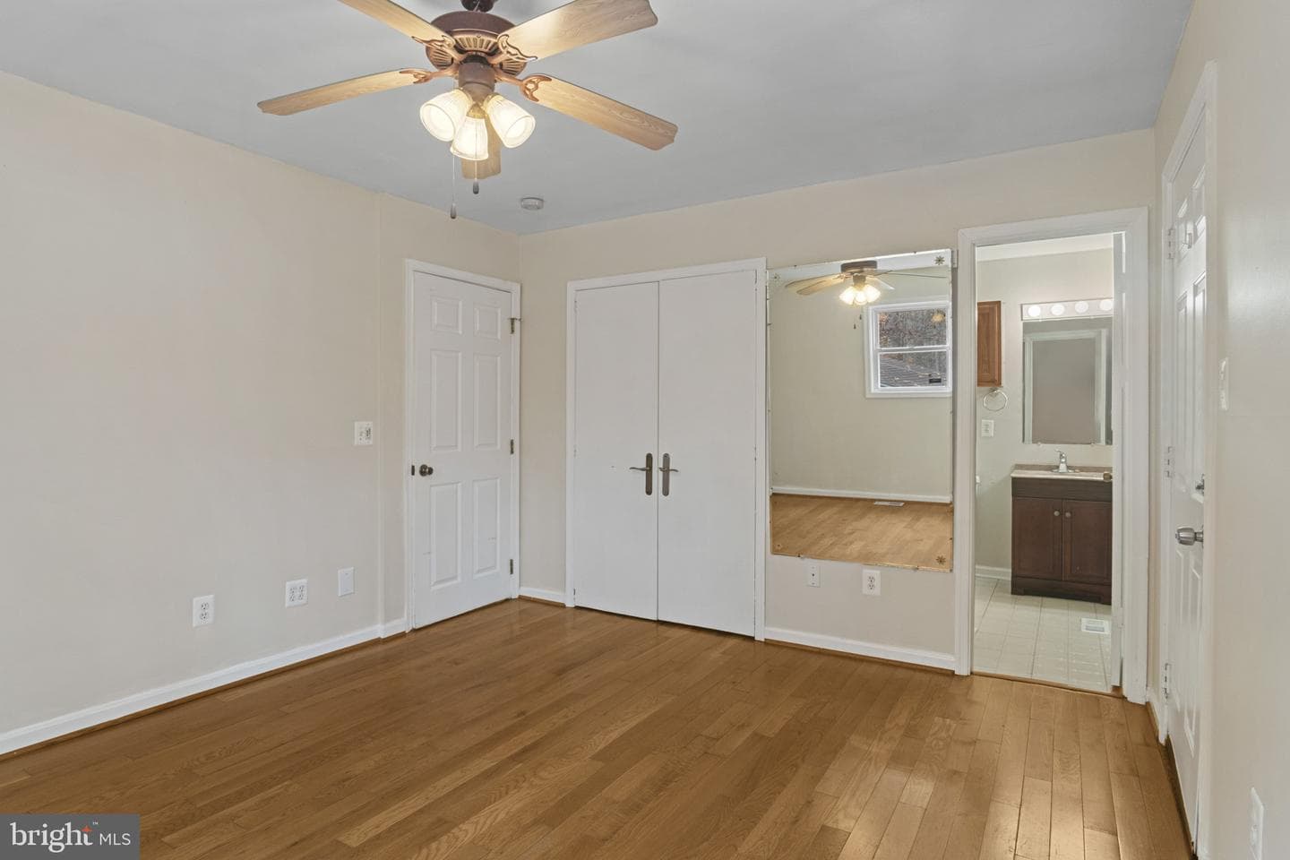11013 Forest Hollow Drive photo 17