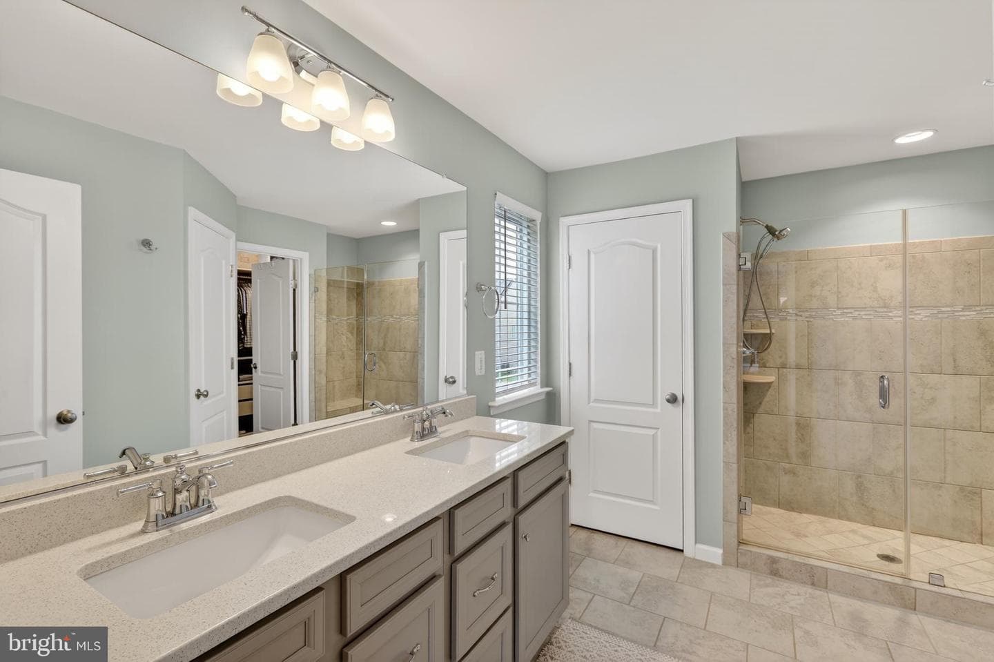 2110 Champions Way photo 15