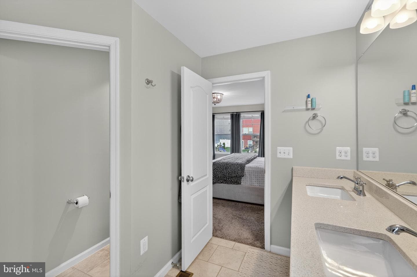 2110 Champions Way photo 17