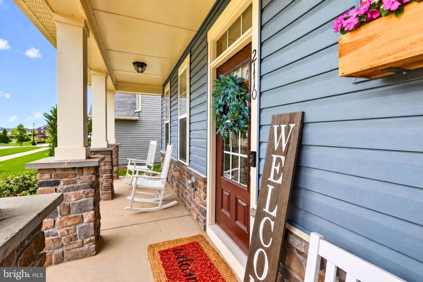 2110 Champions Way photo 3