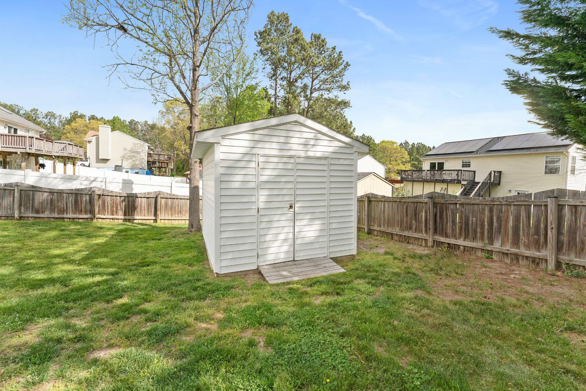 8811 Kent Court photo 42