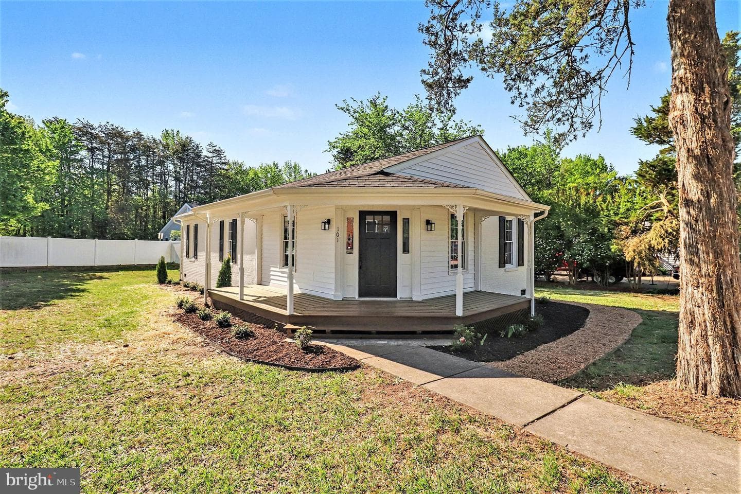 101 Spotslee Drive
