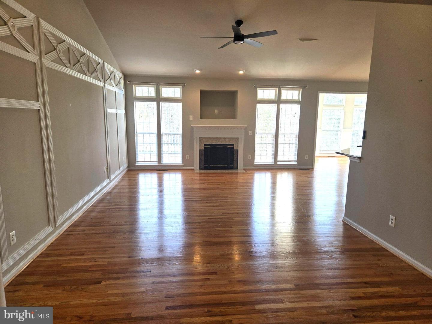 5104 Sewells Pointe Drive photo 14