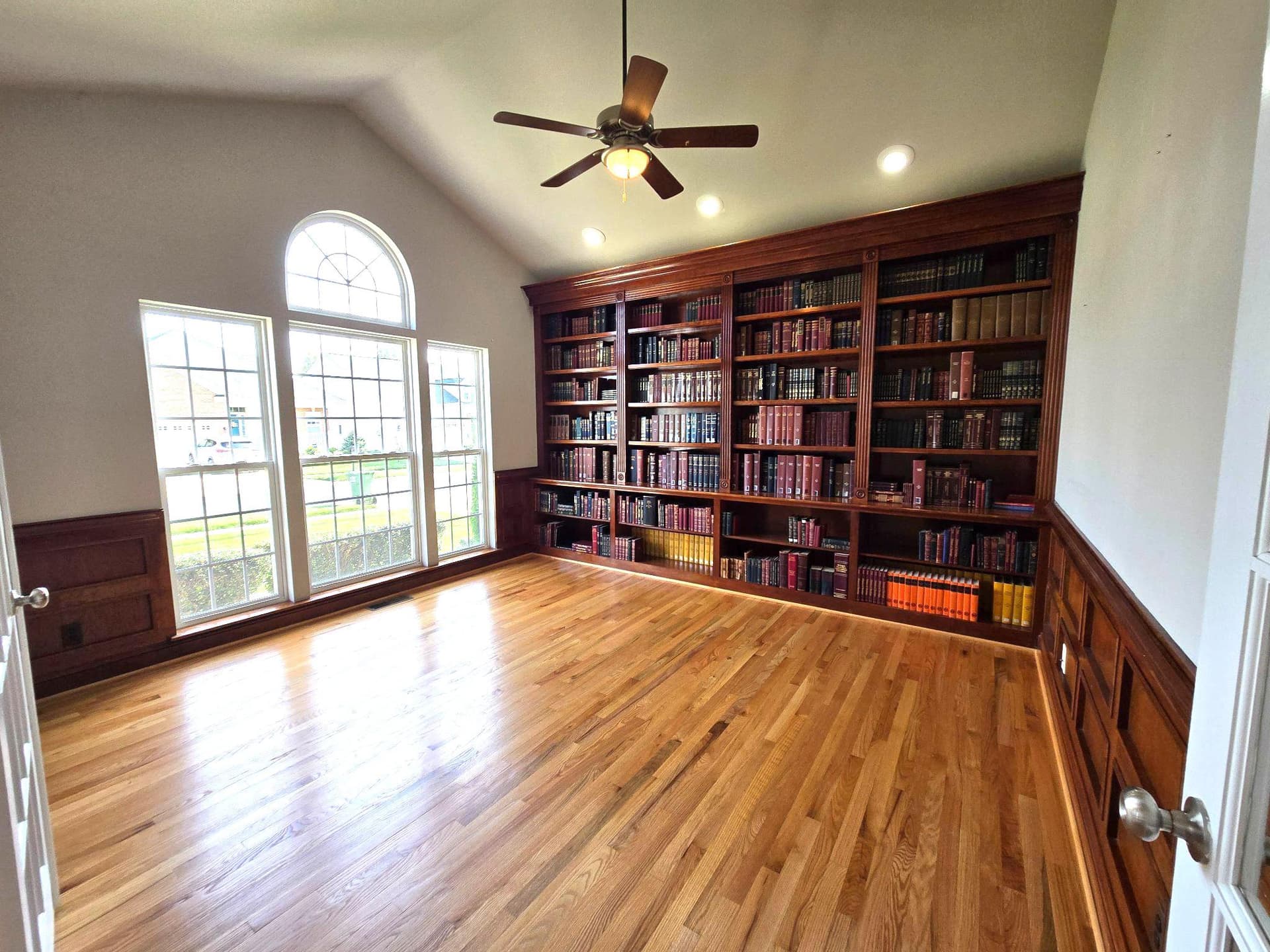 5104 Sewells Pointe Drive photo 7