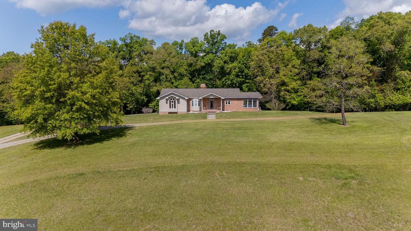 6000 Haleys Mill Road photo 4