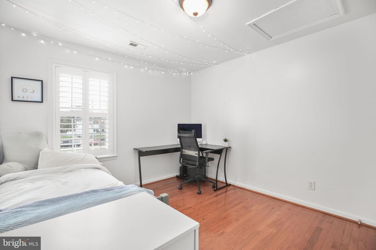 10804 Tides Court photo 43