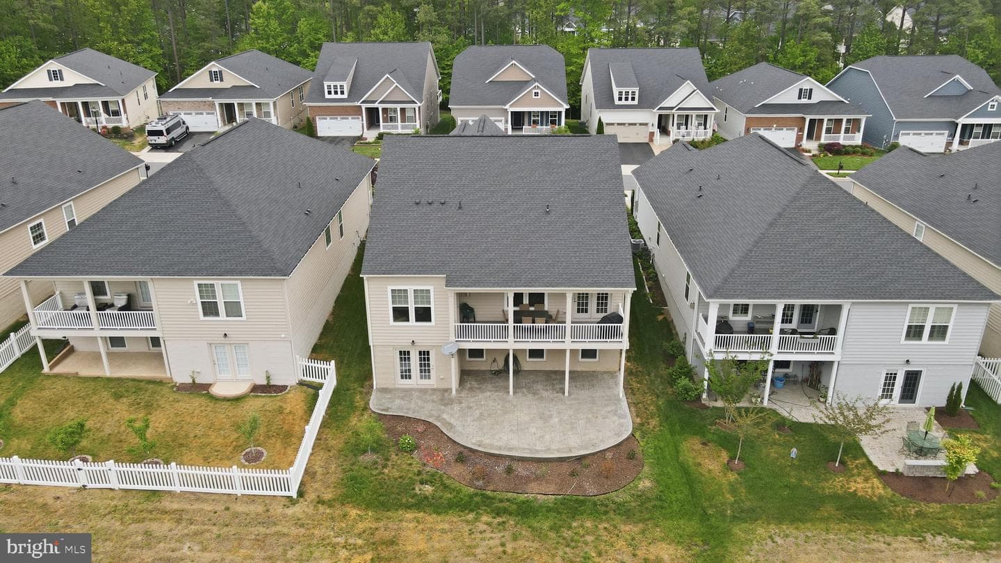 9806 White Oak Swamp Court photo 44