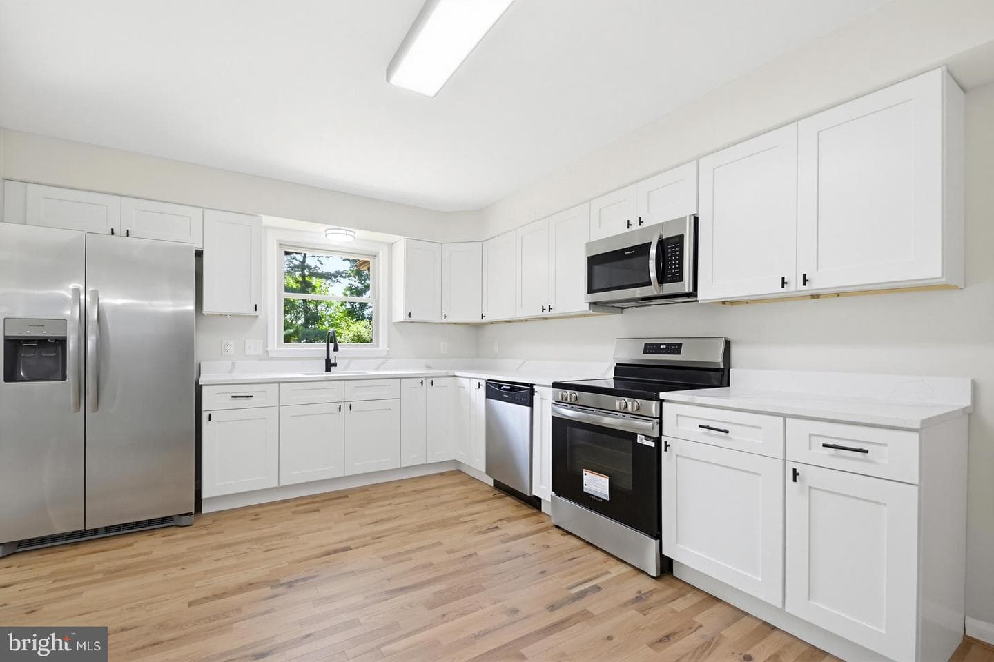 4014 Bonnie Brae Court photo 8