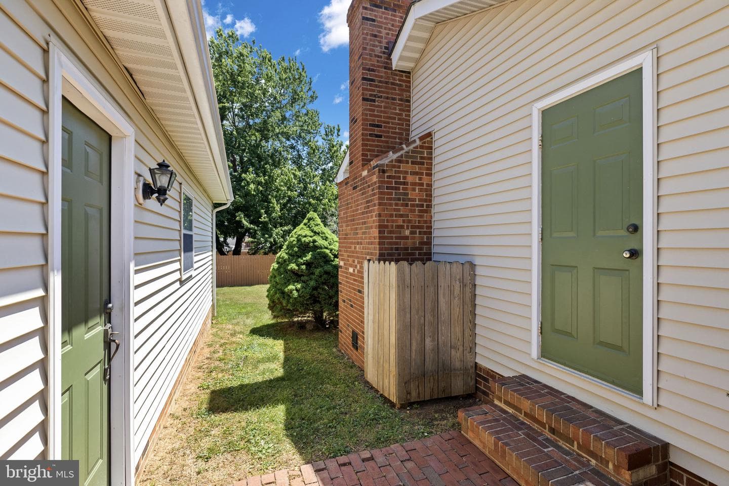 4512 Rebecca Road photo 8