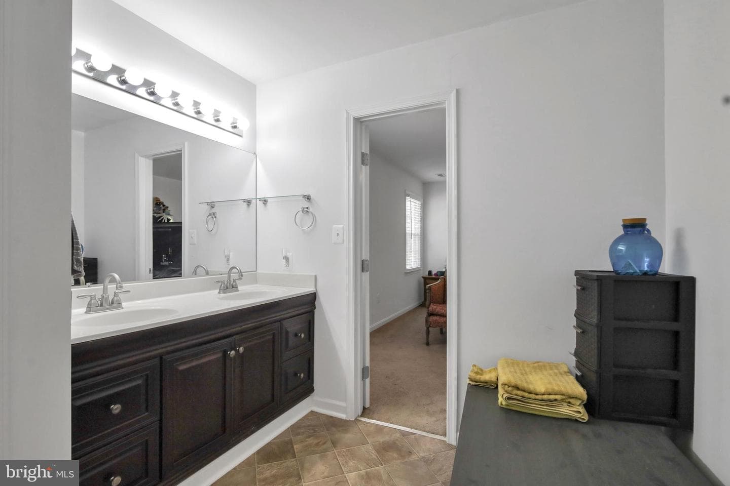 4405 Caven Court N photo 14