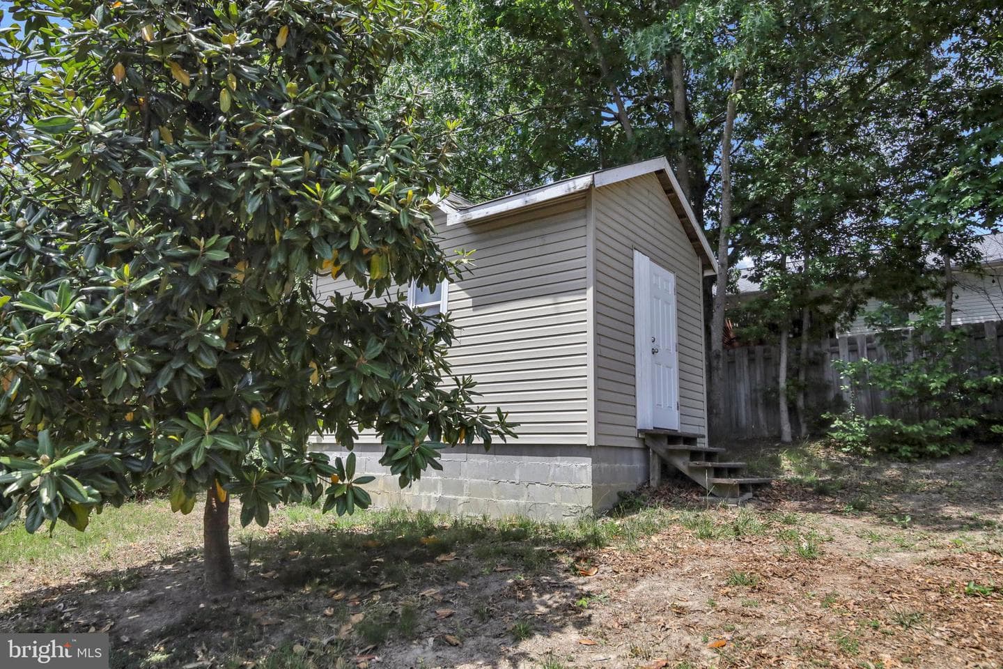 4405 Caven Court N photo 24