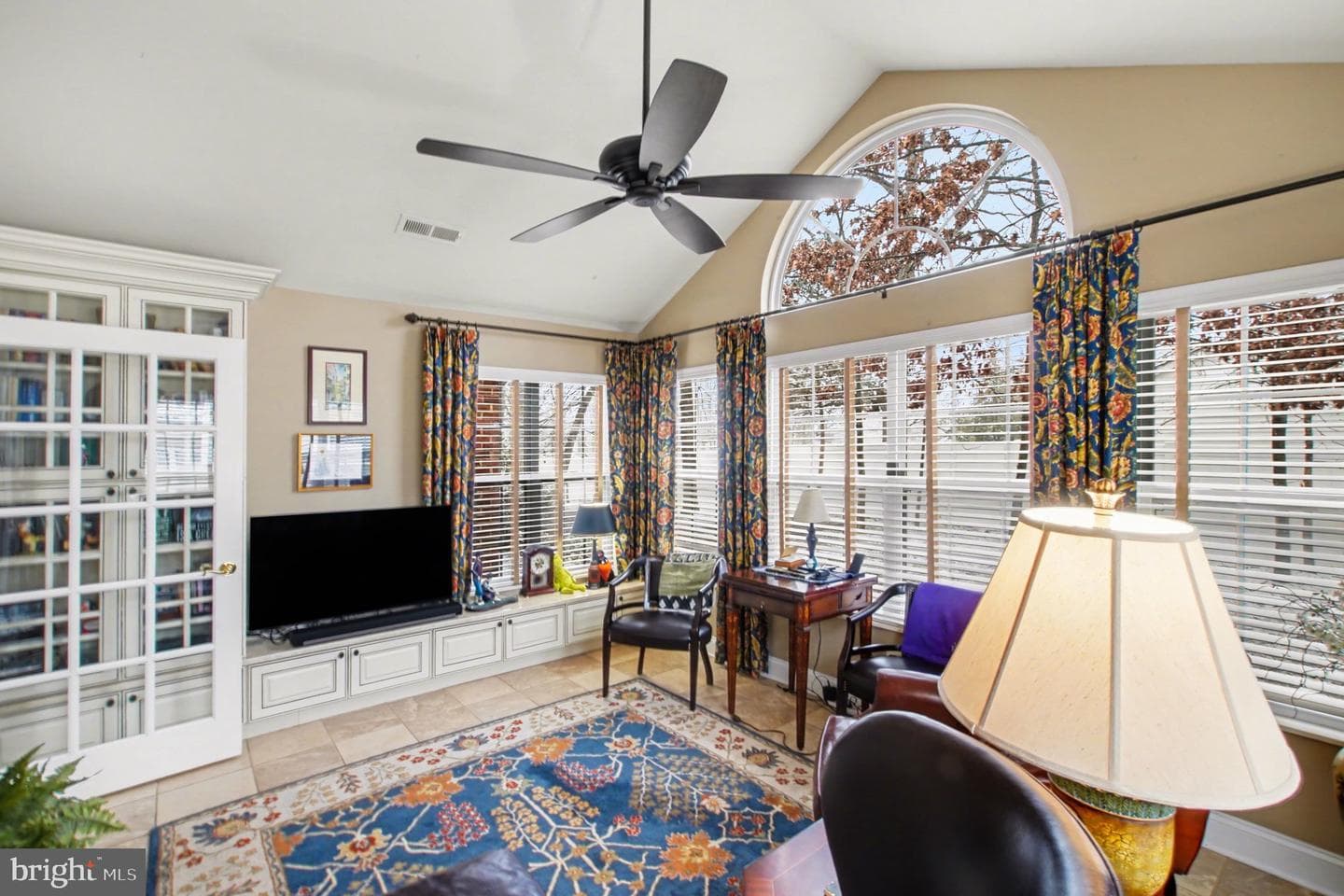 6223 Autumn Leaf Drive photo 9