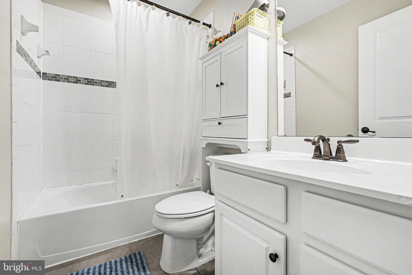 2527 Cornell Drive photo 9