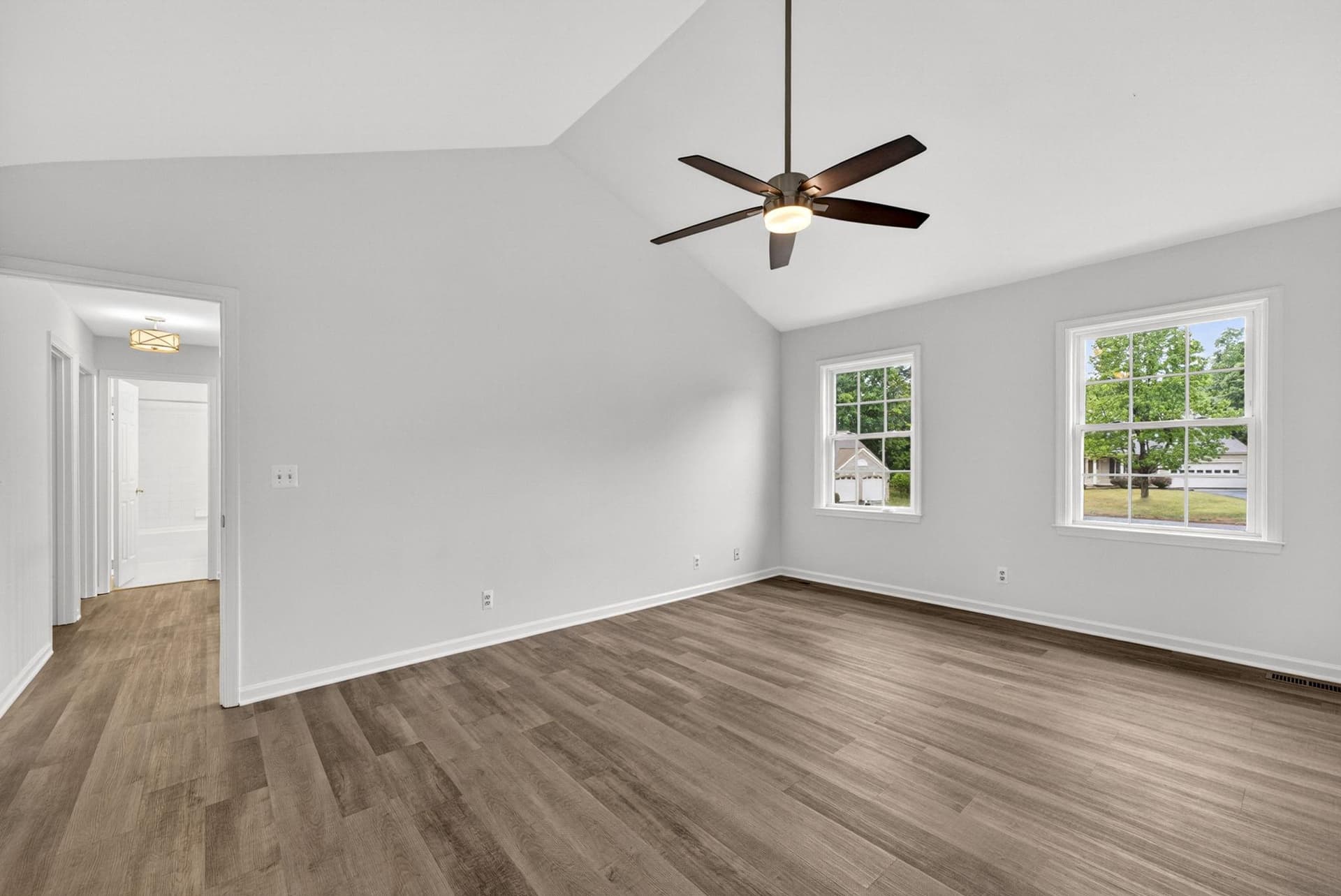 10303 Augusta Court photo 34