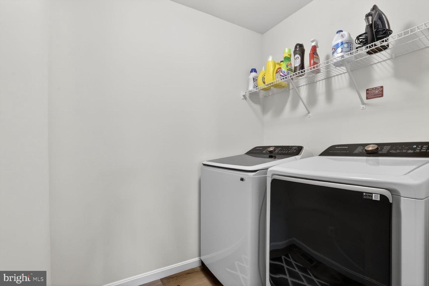 8509 Fleetwood Dr photo 24