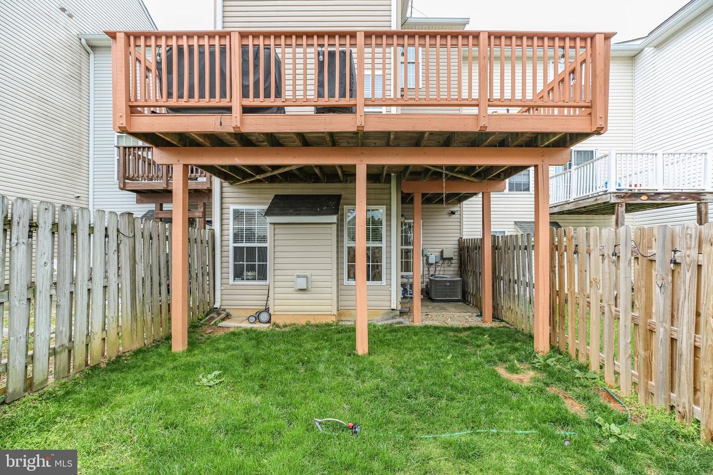 7206 Finch Lane photo 36