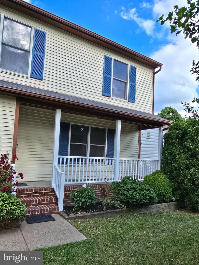 5072 Lavelle Drive photo 4