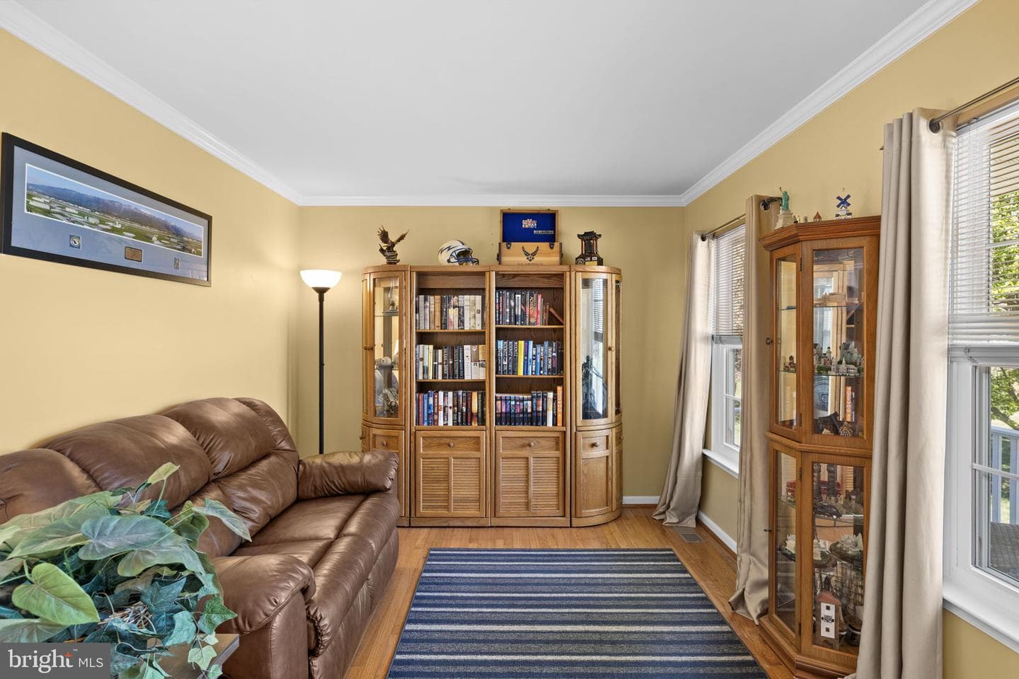 9318 Robert E Lee Drive photo 6