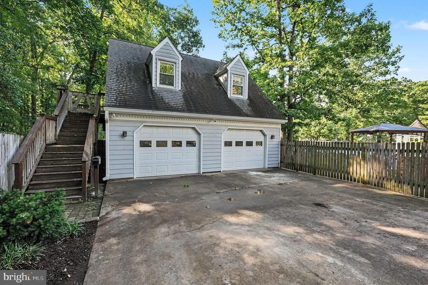 2000 Merrymount Drive photo 35