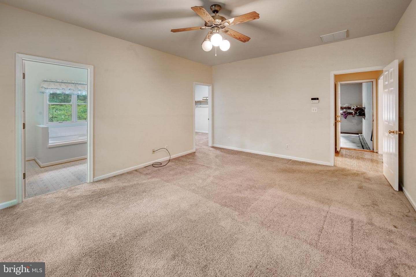 9005 Judiciary Drive photo 34