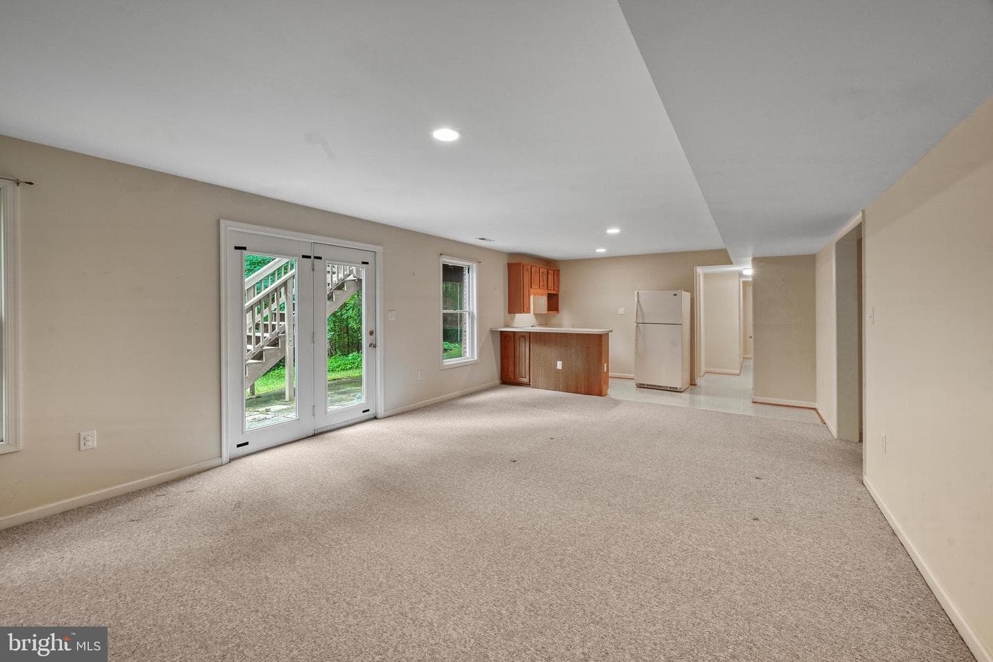 9005 Judiciary Drive photo 65