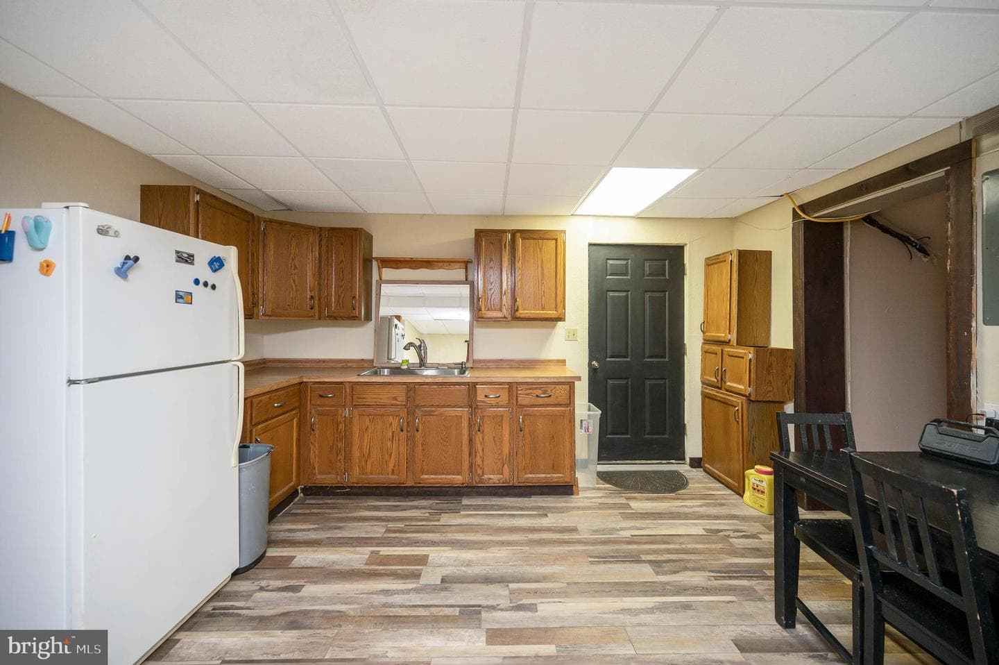 8908 Jennings Lane photo 52