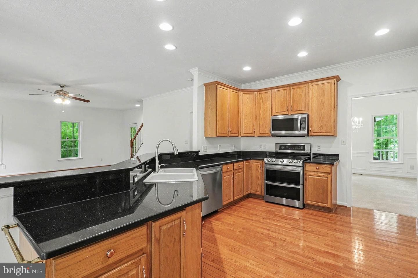 13421 Fox Chase Lane photo 12